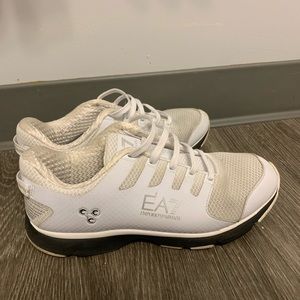 Comfortable walking shoes